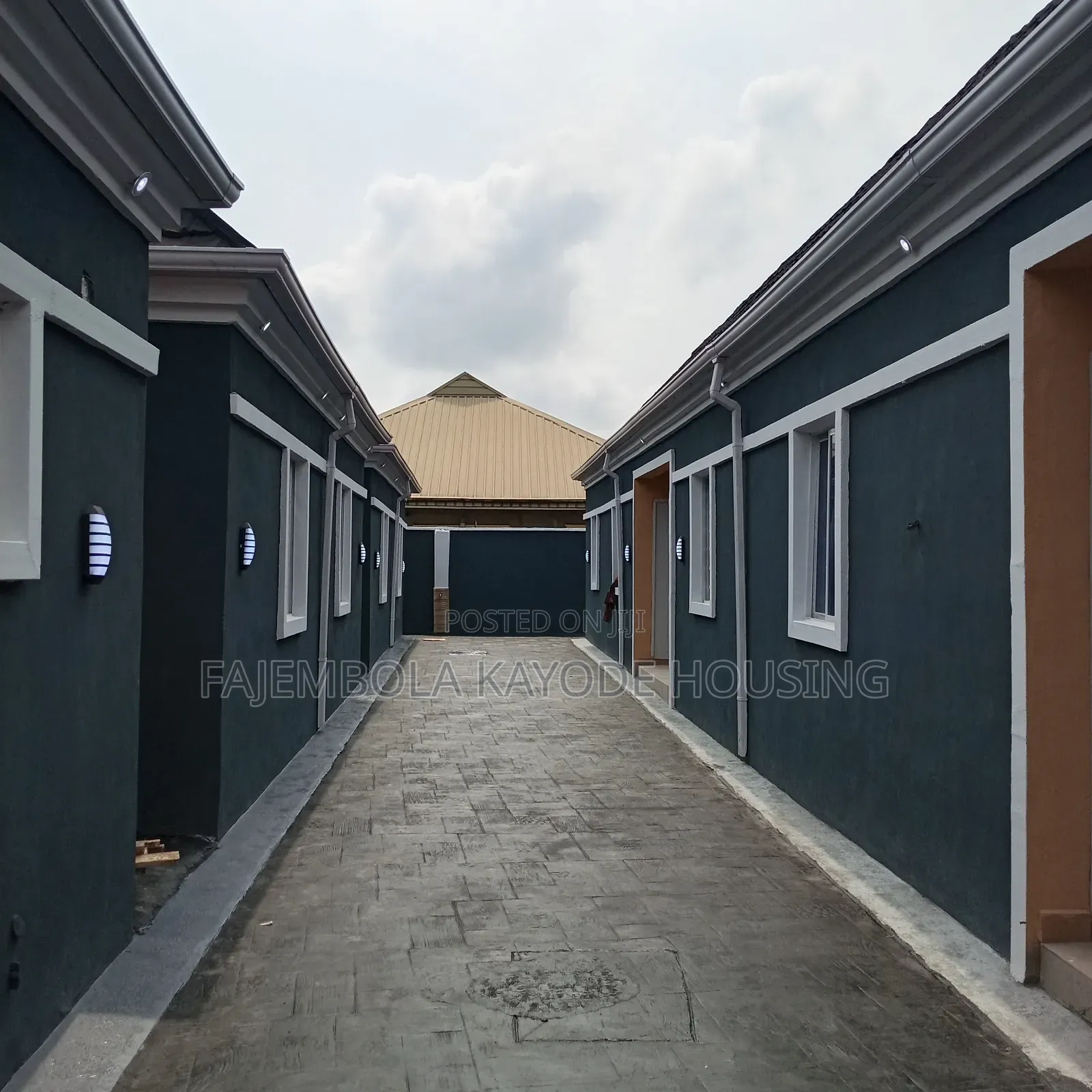Mini Flat in Unity Estate for sale