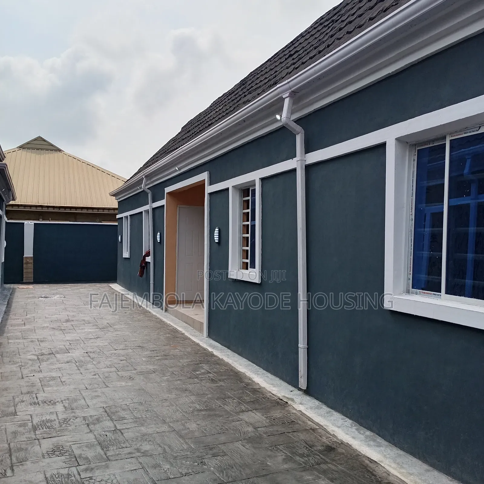 Mini Flat in Unity Estate for sale