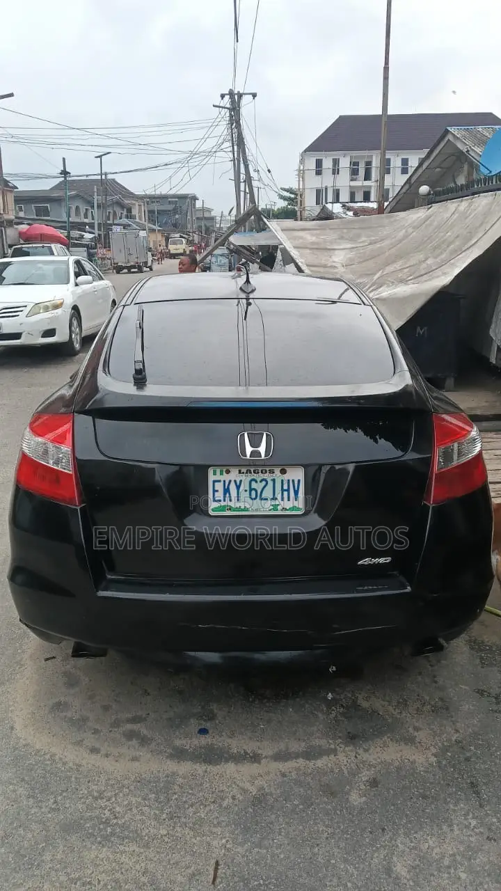 Honda Crosstour 2011 Black