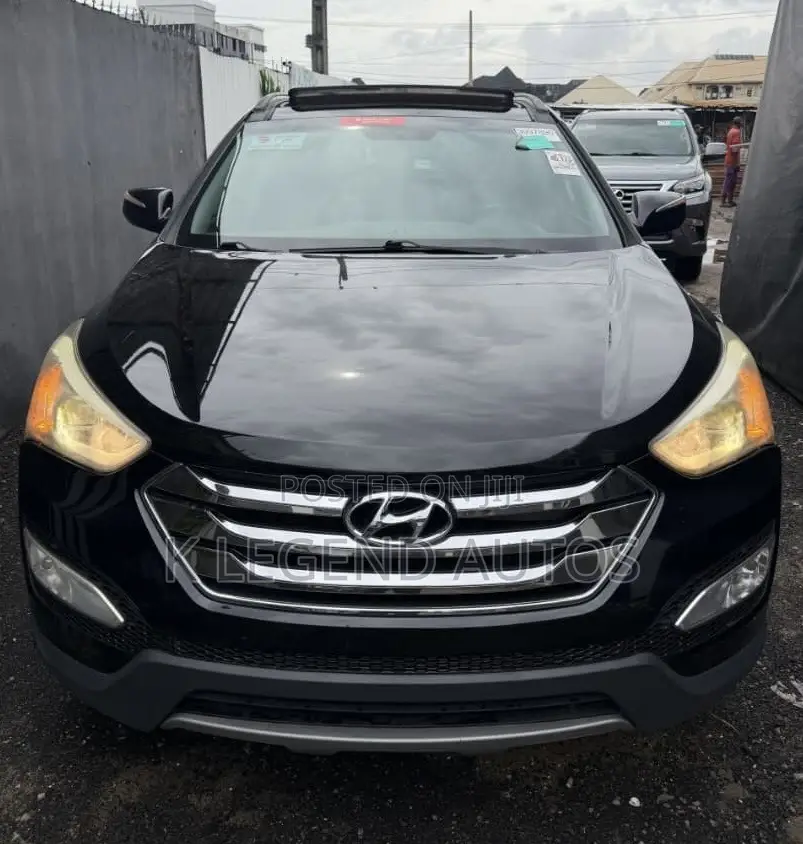 Hyundai Santa Fe 2014 Black