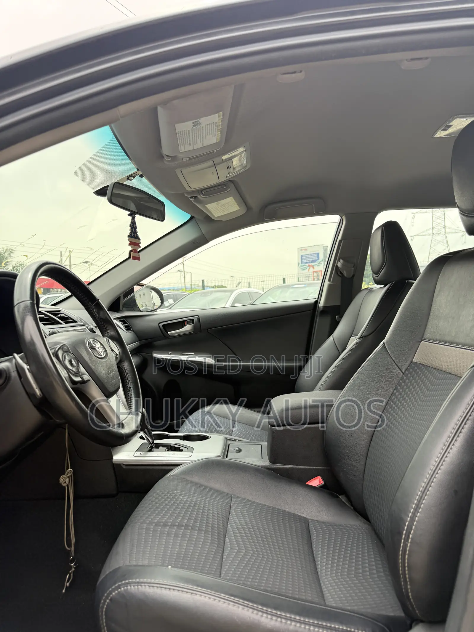 Toyota Camry SE 4dr Sedan (2.5L 4cyl 6A) 2014 Black
