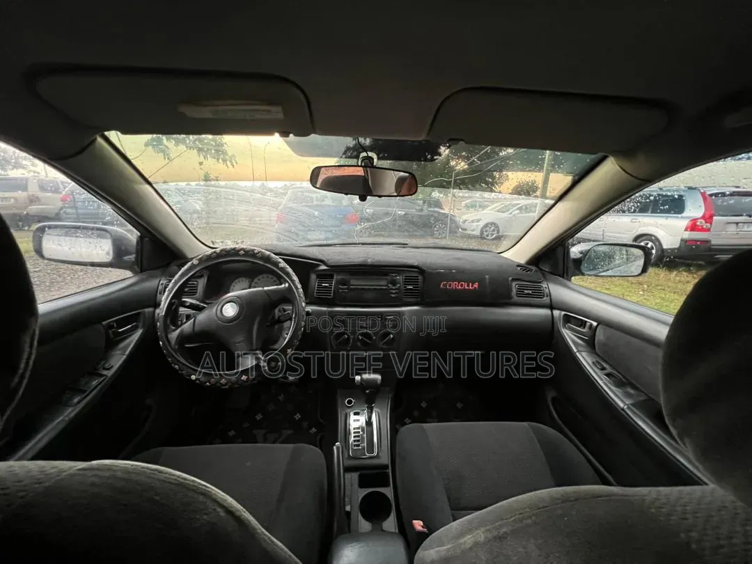 Toyota Corolla 2004 Silver