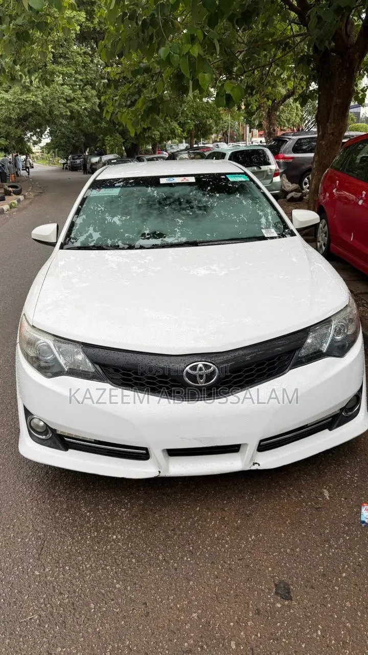 Toyota Camry 2012 White
