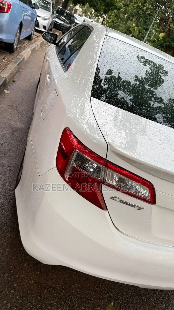 Toyota Camry 2012 White