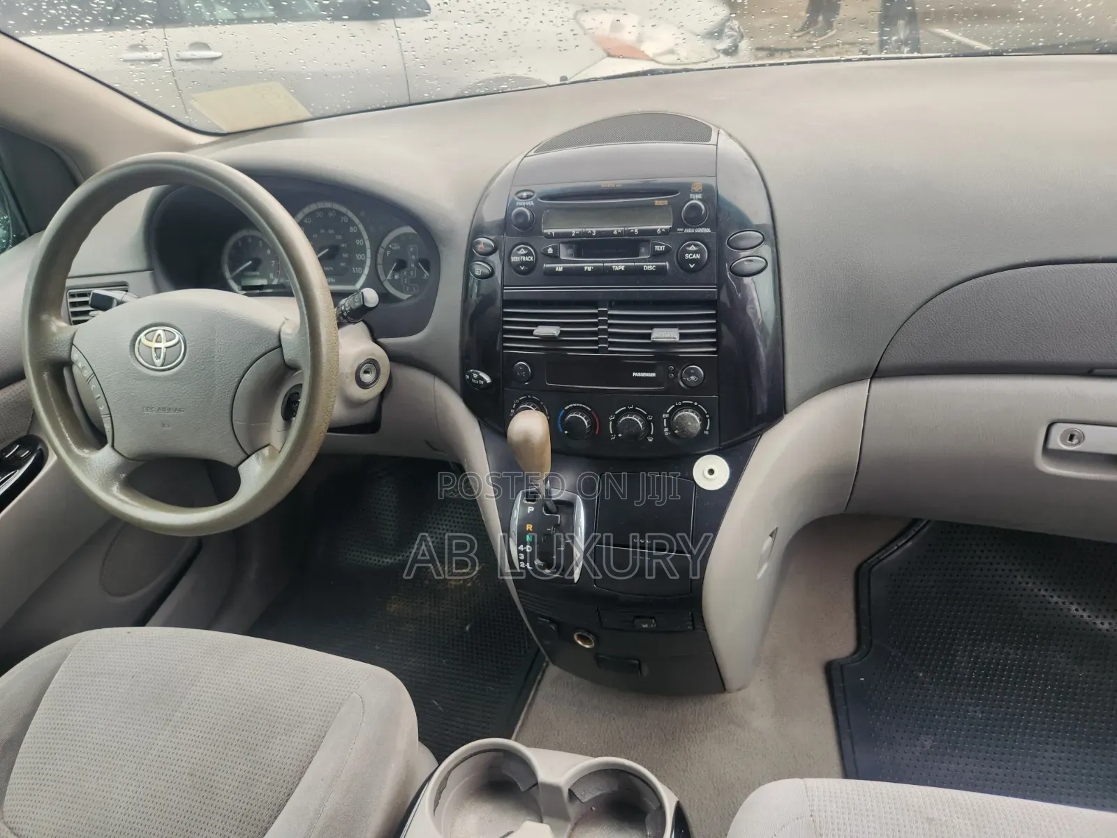 Toyota Sienna LE AWD 2005 Silver