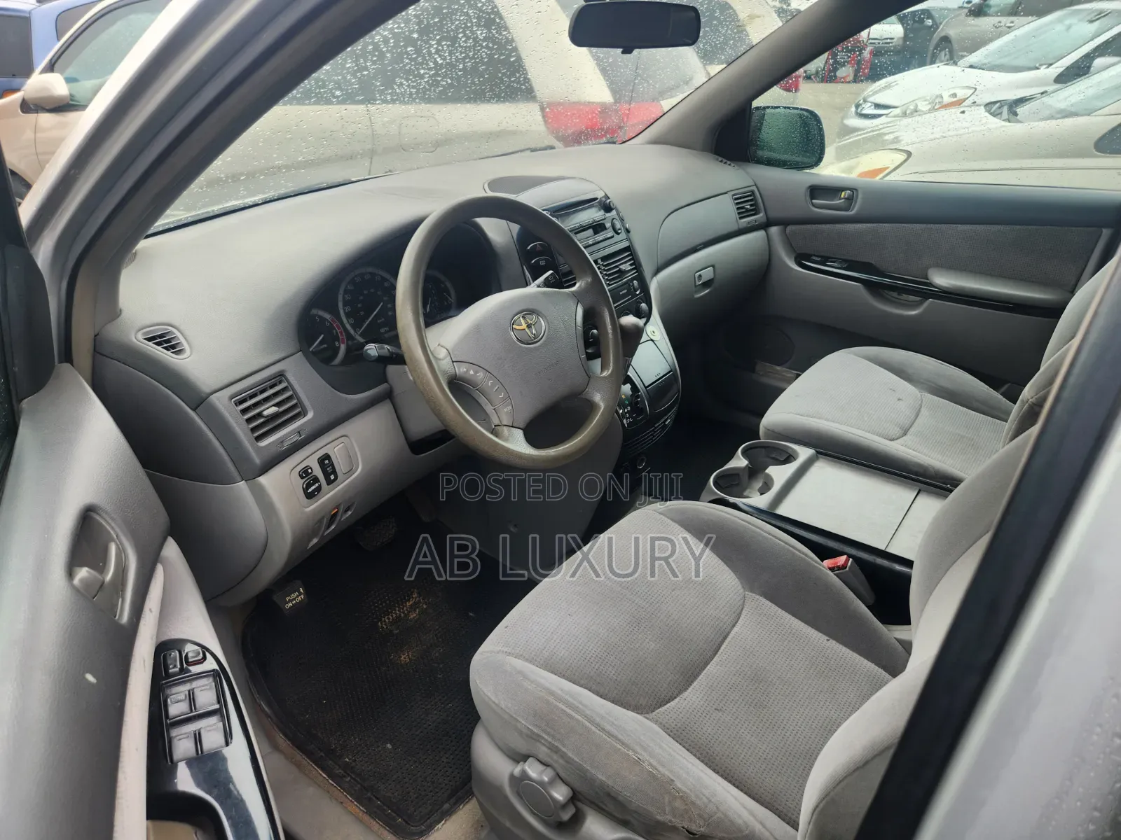 Toyota Sienna LE AWD 2005 Silver