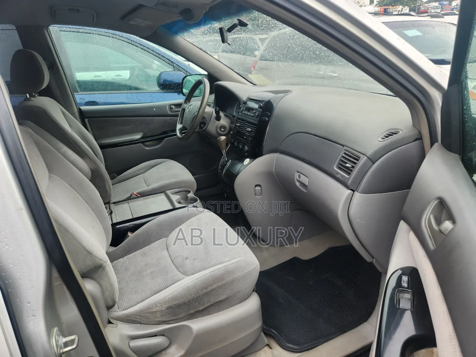 Toyota Sienna LE AWD 2005 Silver