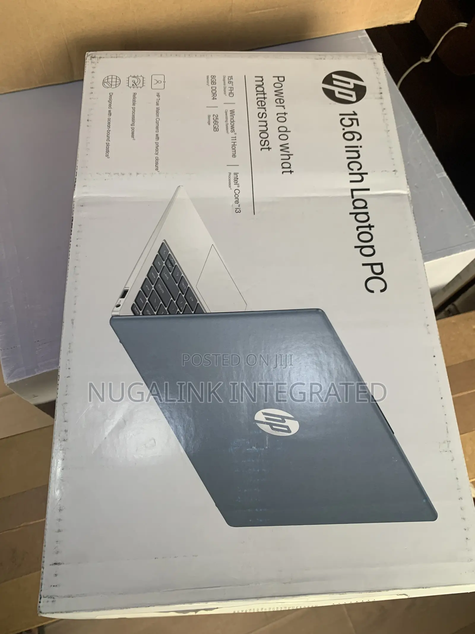 New Laptop HP 15 8GB Intel Core i3 SSD 256GB
