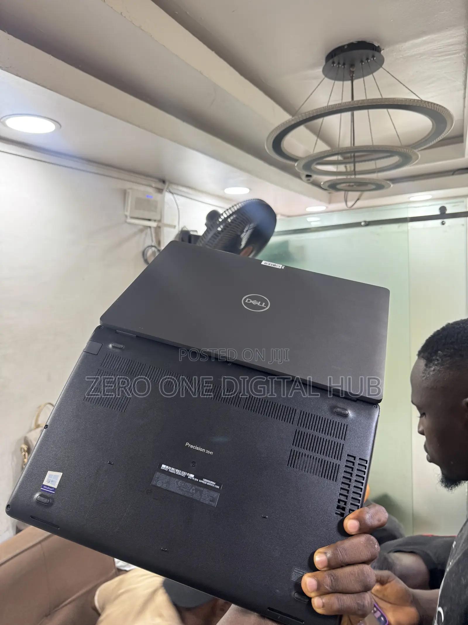 Laptop Dell Precision 15 3541 16GB Intel Core i7 SSD 256GB