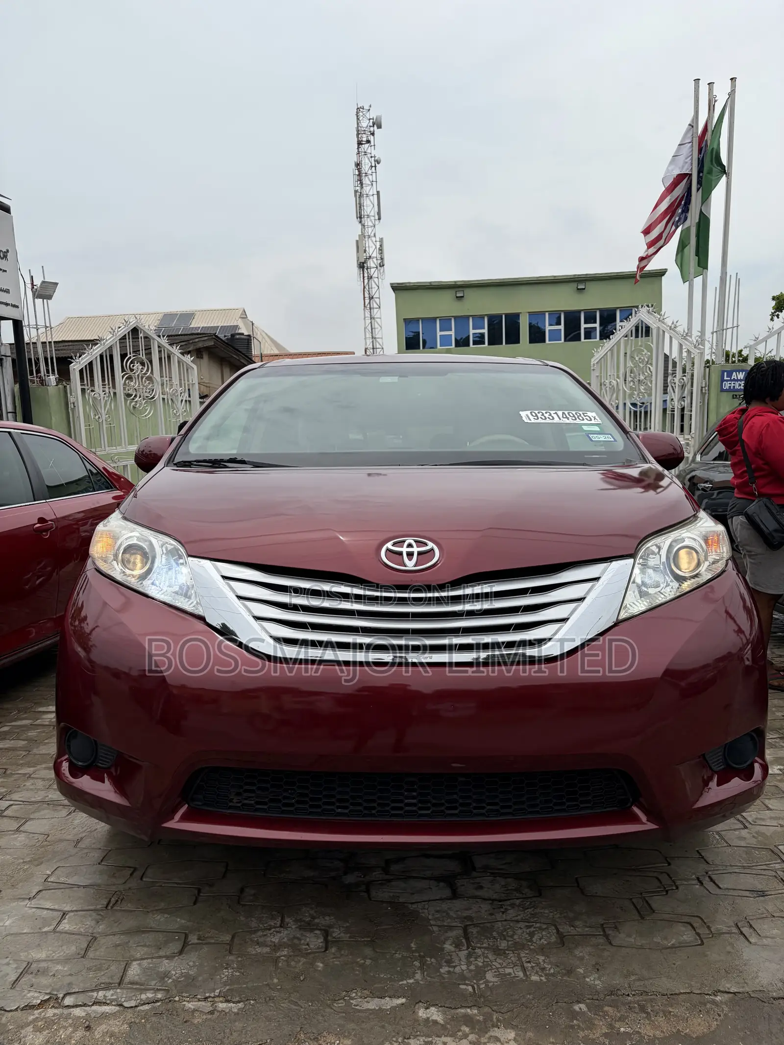 Toyota Sienna LE 8 Passenger 2011 Burgundy