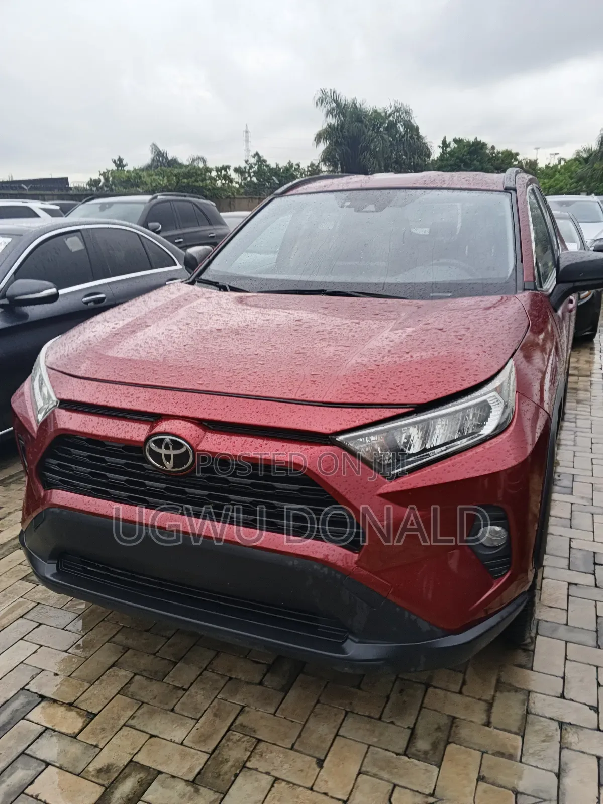 Toyota RAV4 2021 Red