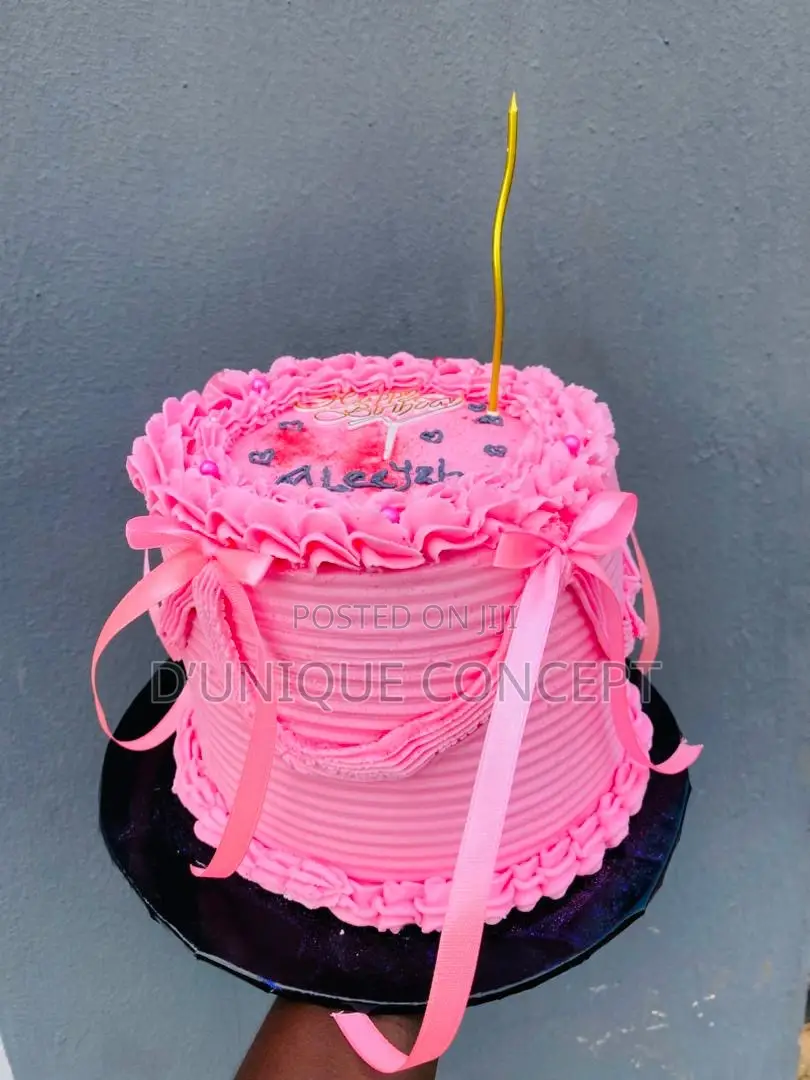 Size 6 Three Layers Cake