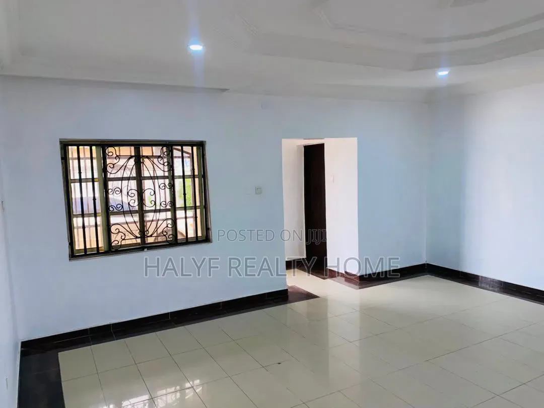 3bdrm Bungalow in Vintage Estate, Apo Resettlement for rent
