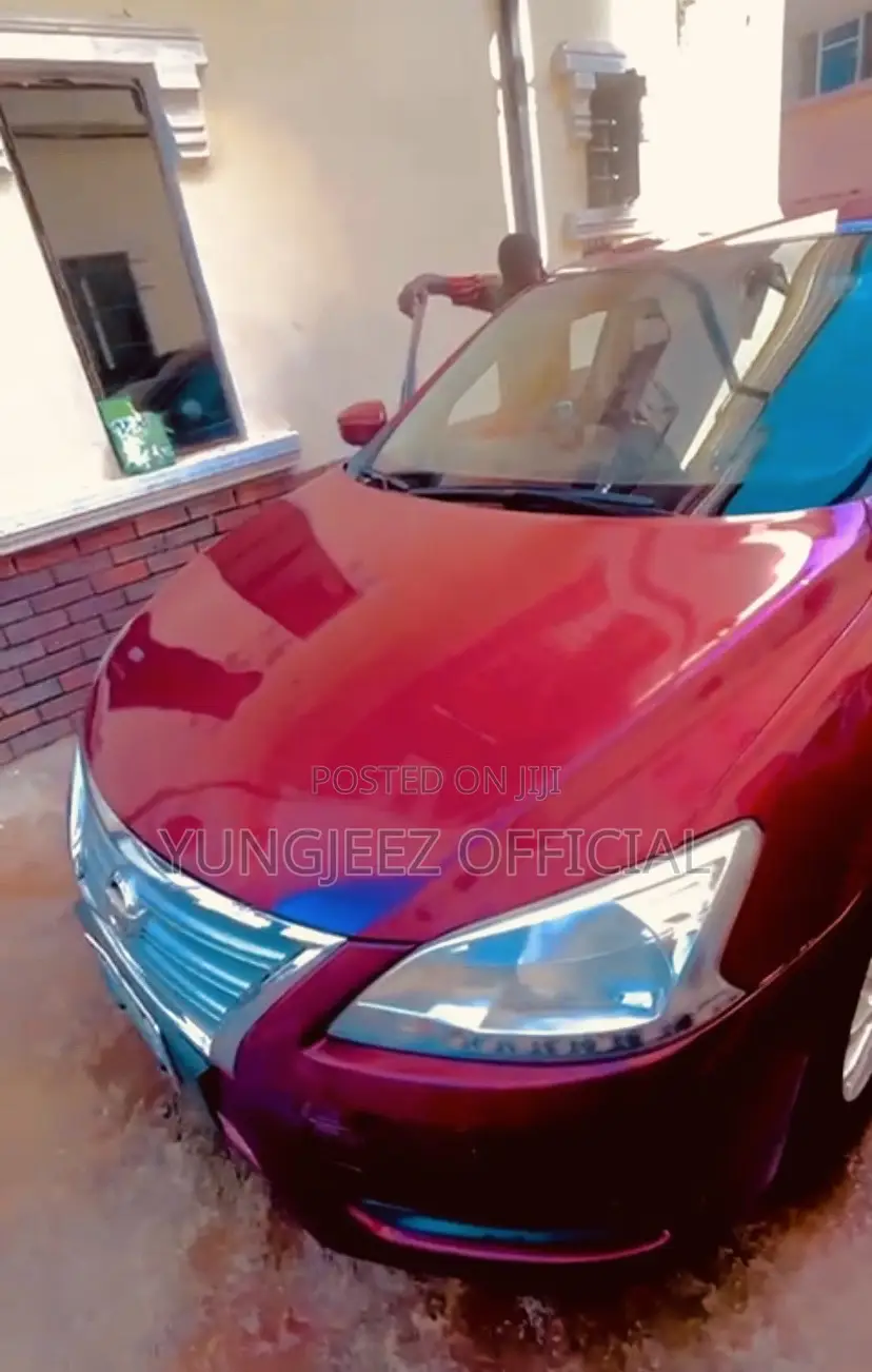 Nissan Sentra 2013 Red