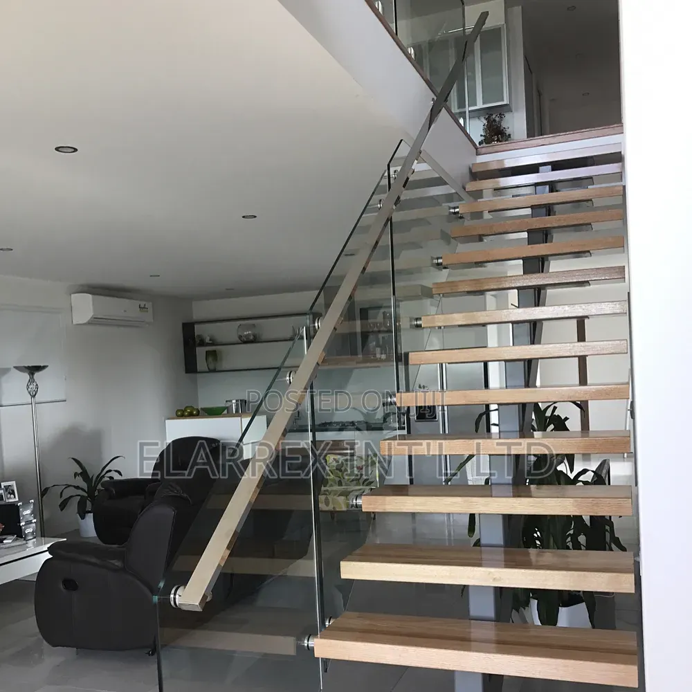 Frameless Glass Railings | Modern Staircase Balcony Designs