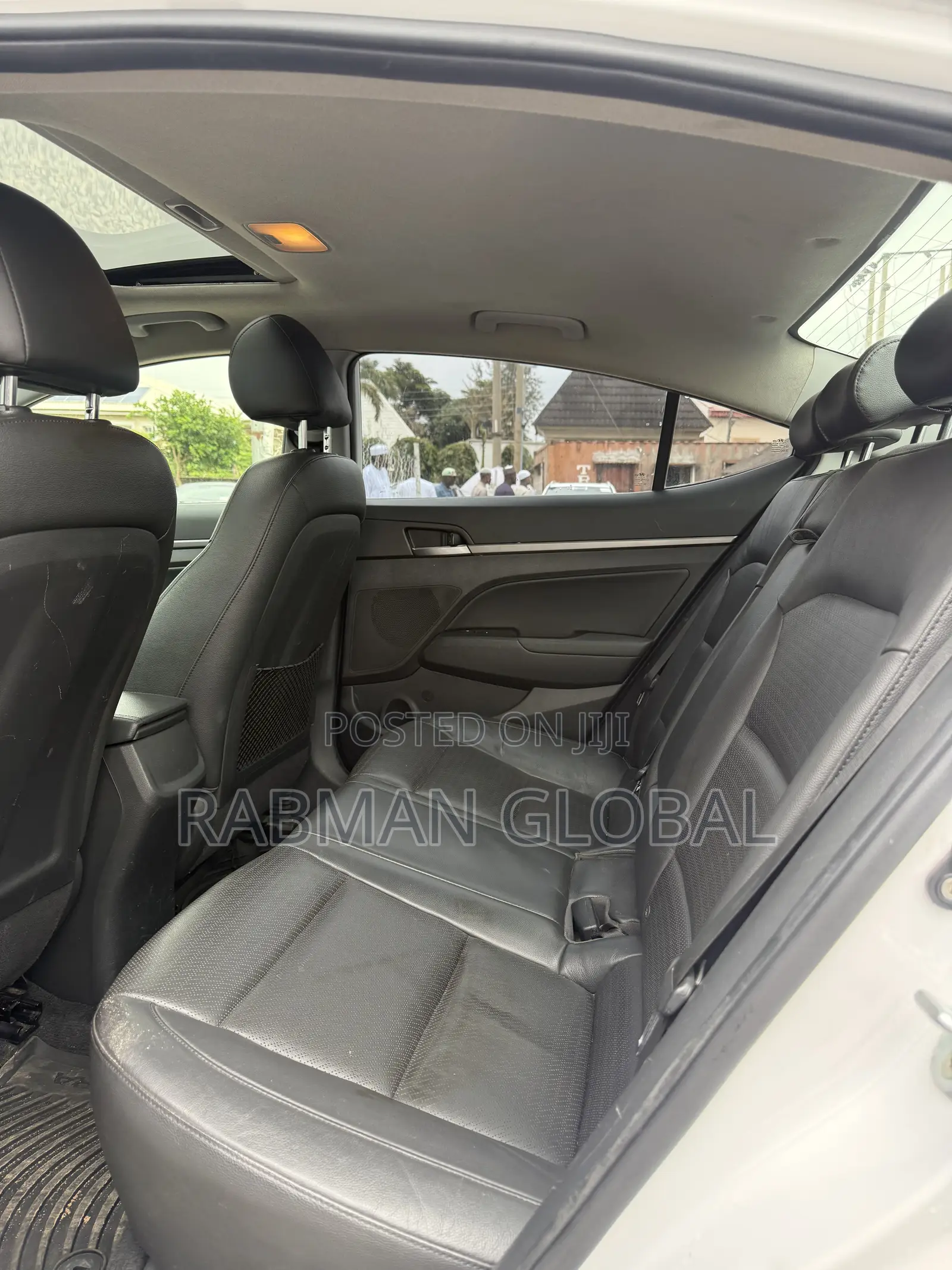 Hyundai Elantra 2016 White
