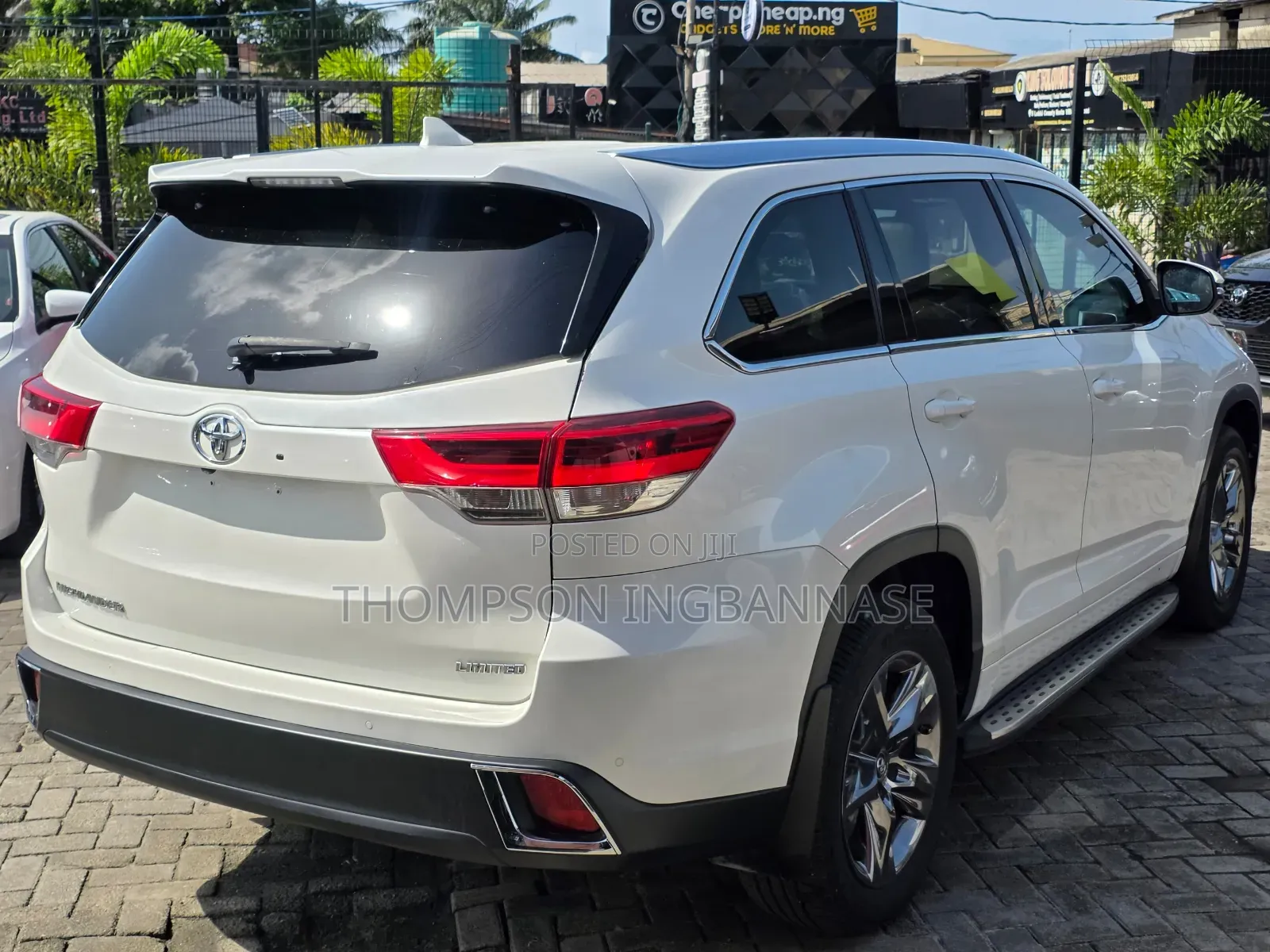 Toyota Highlander Limited Platinum 4x2 V6 (3.5L 6cyl 8A) 2017 White