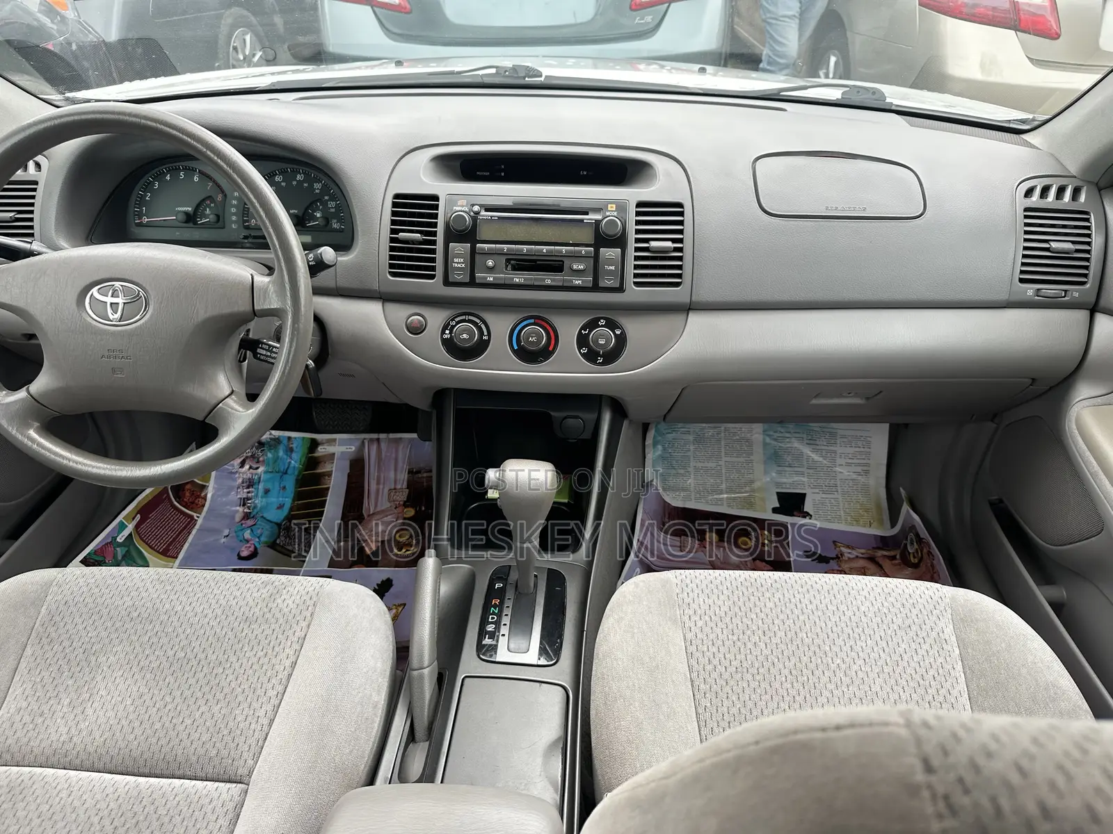 Toyota Camry LE 4dr Sedan (2.4L 4cyl 5M) 2004 Silver