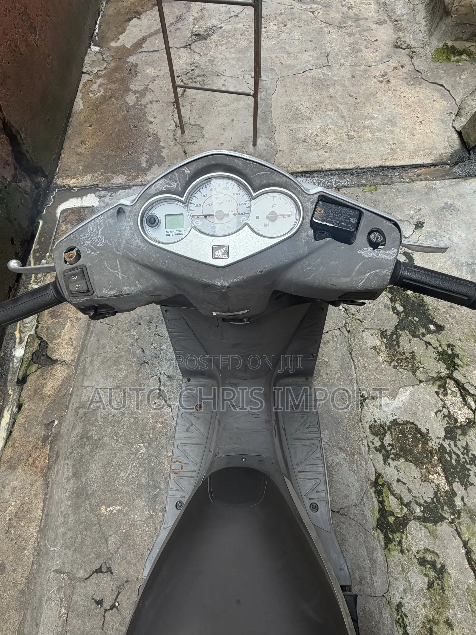 Honda 2006 Gray