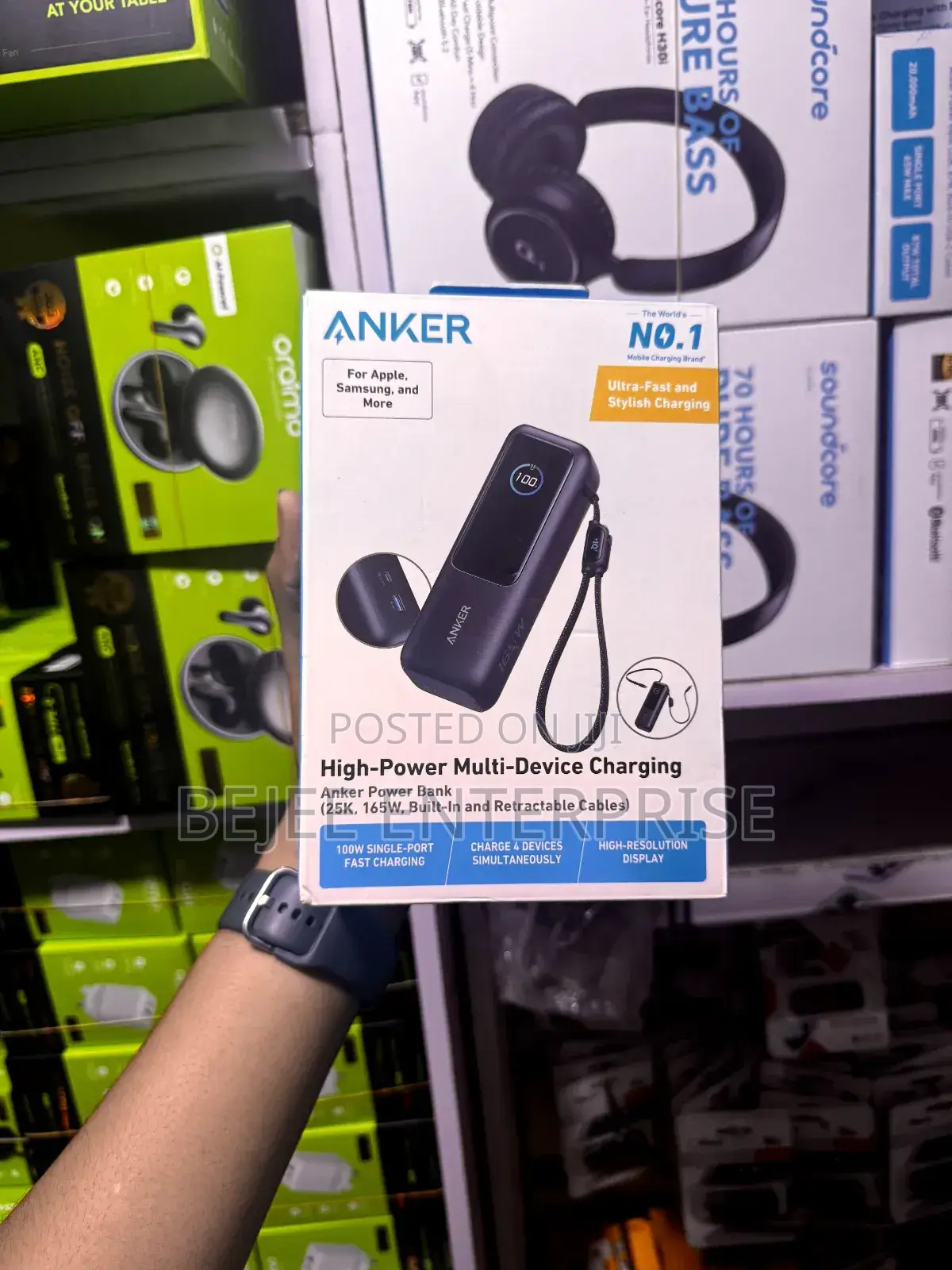Laptop Power Bank (, 165w, Built-in and Retractable Cables)