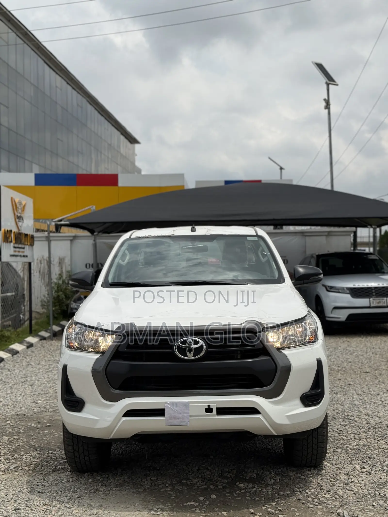 New Toyota Hilux 2025 White