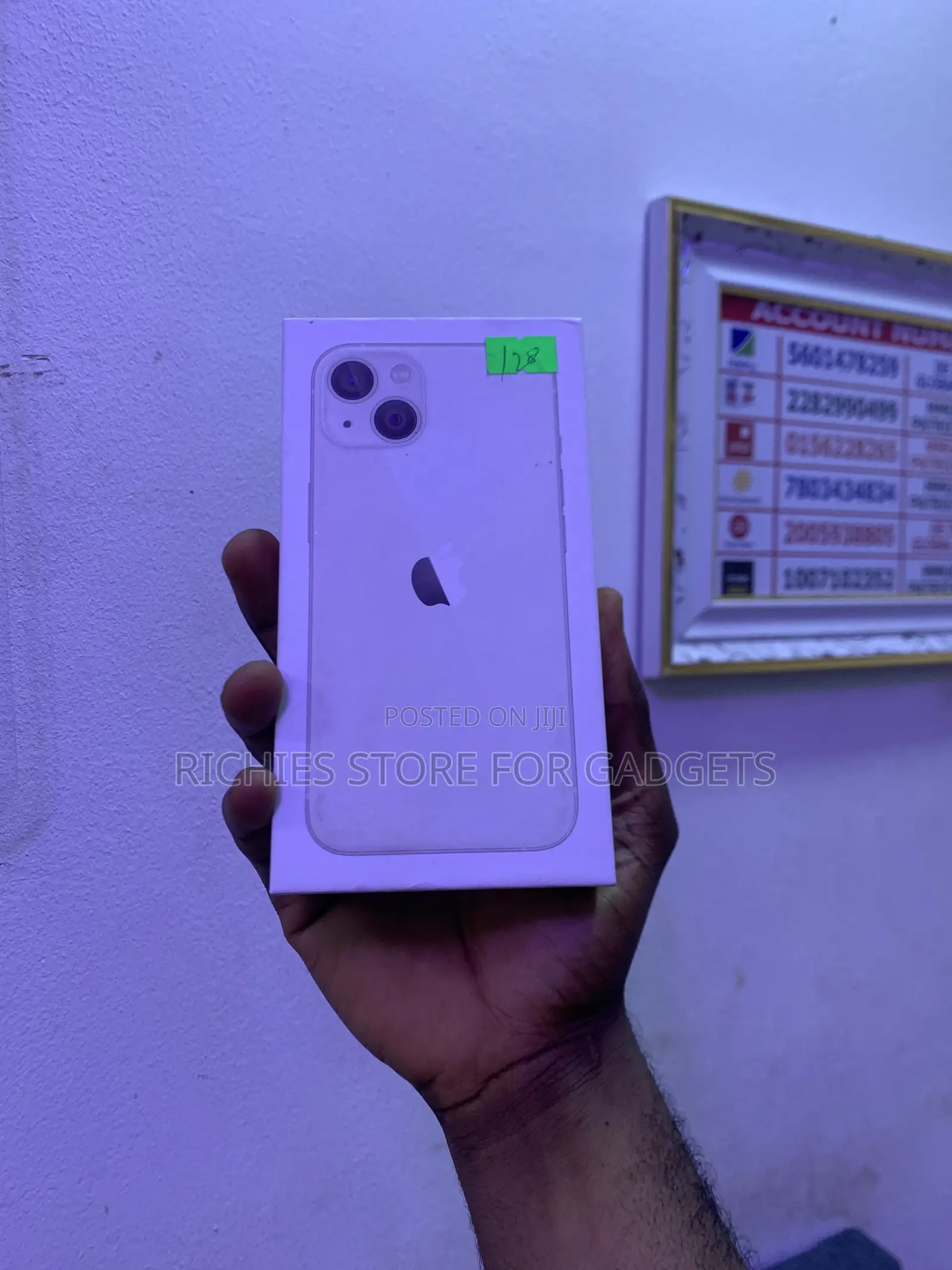 New Apple iPhone 13 128 GB White