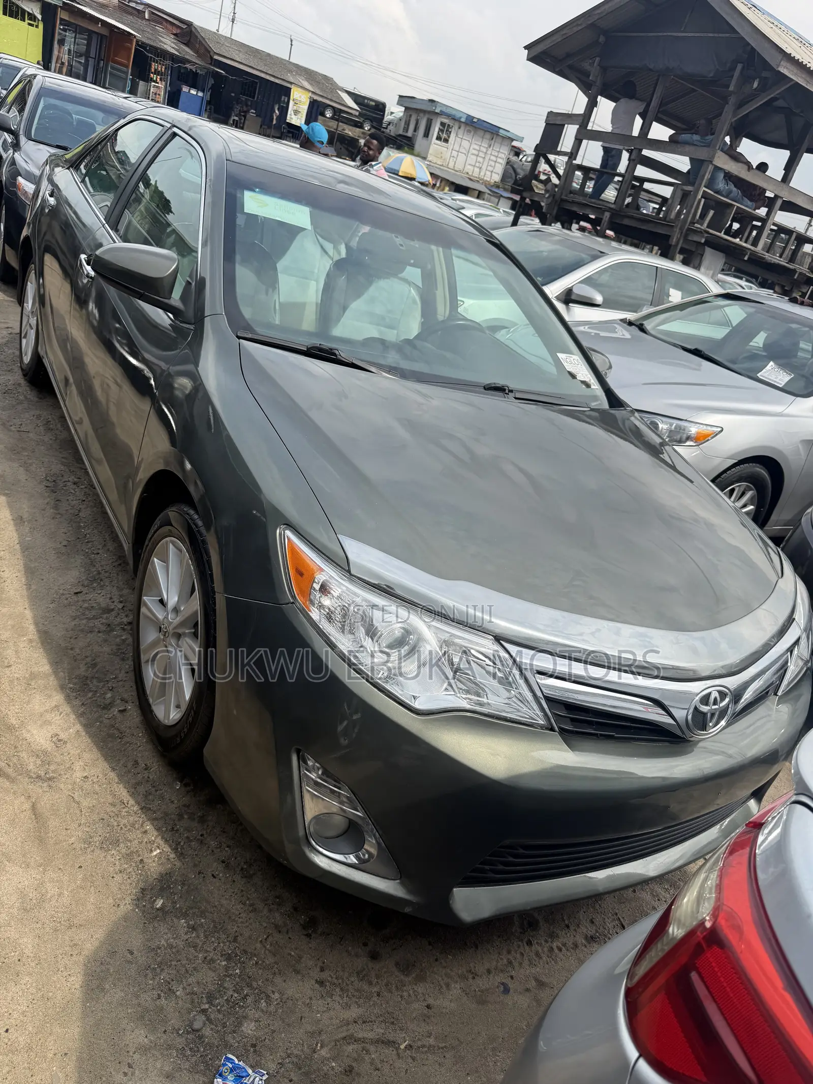 Toyota Camry XLE 4dr Sedan (2.5L 4cyl 6A) 2014 Green