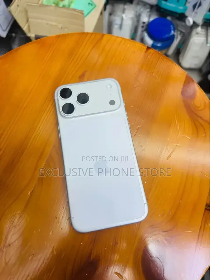 Apple iPhone 17 Pro Max 256 GB White
