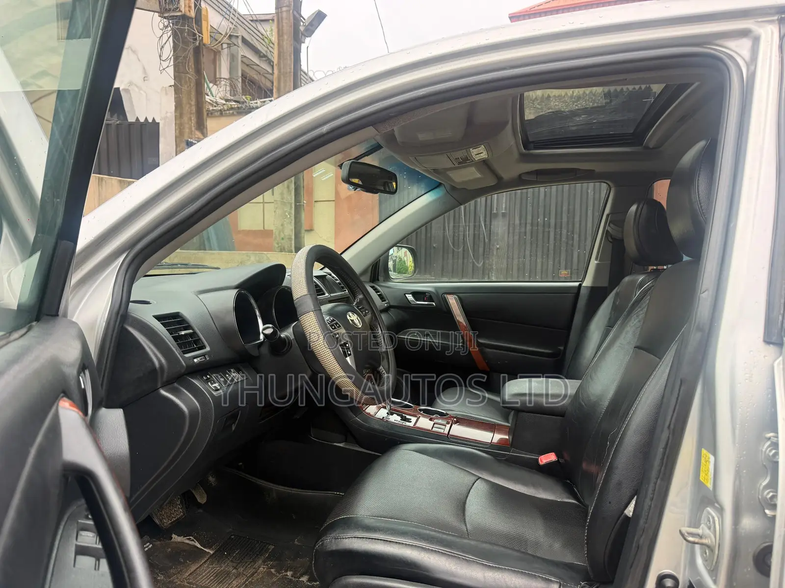 Toyota Highlander Limited 2011 Silver