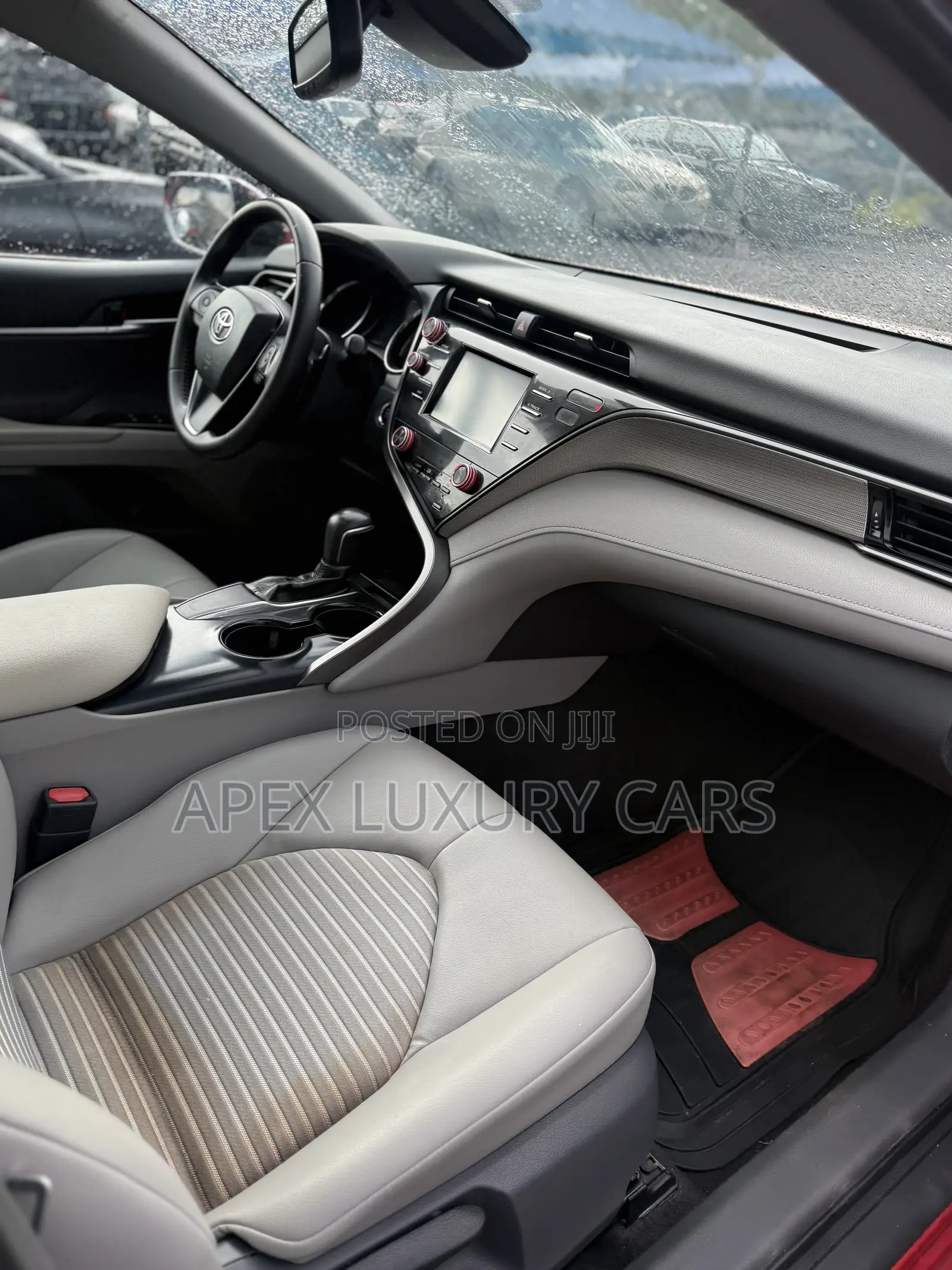 Toyota Camry 2020 Red