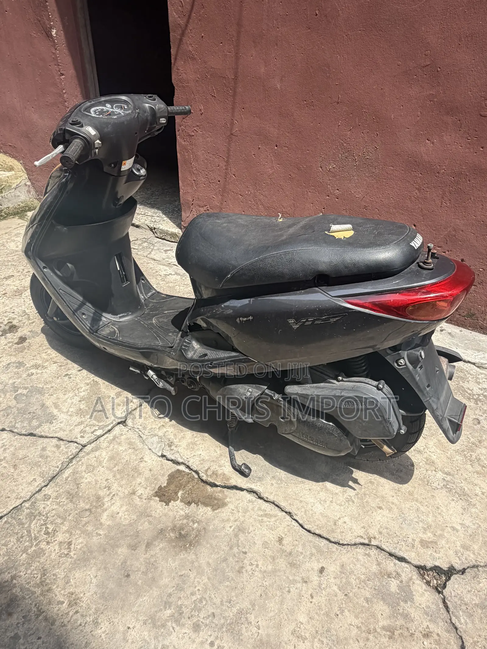 Yamaha 2012 Black