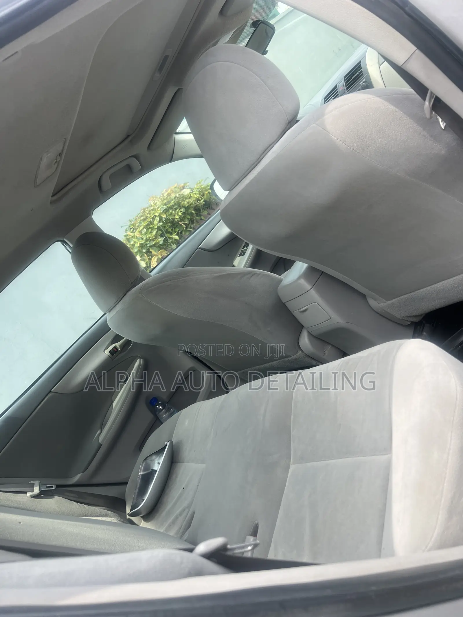 Toyota Corolla 2010 Silver