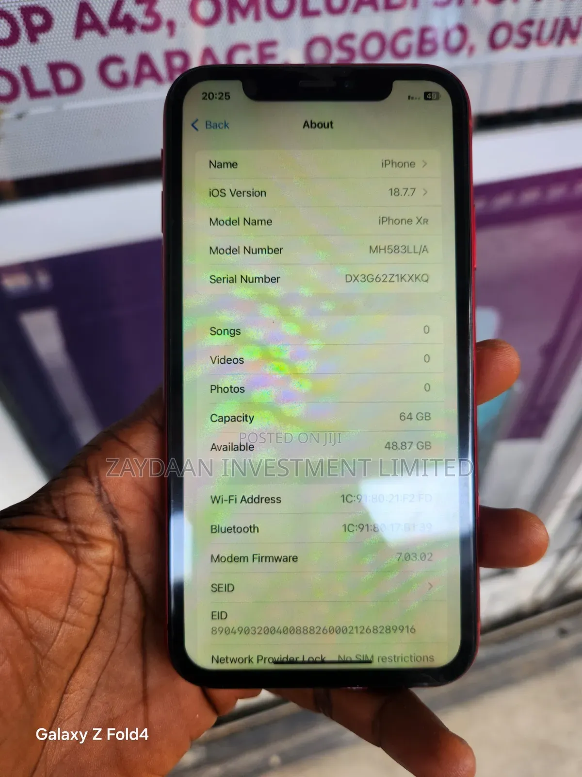Apple iPhone XR 64 GB Red