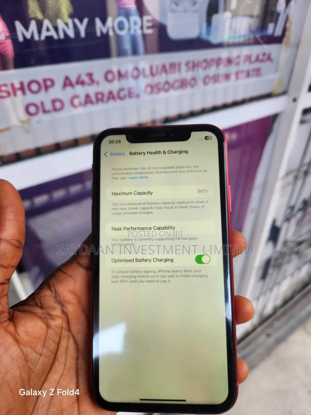 Apple iPhone XR 64 GB Red