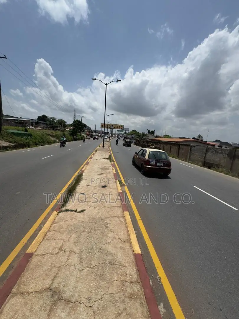 500sqm Commercial Land