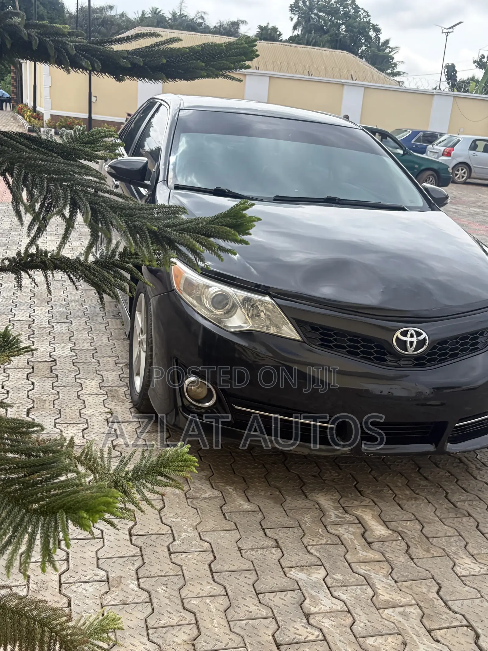 Toyota Camry SE 4dr Sedan (2.5L 4cyl 6A) 2012 Black