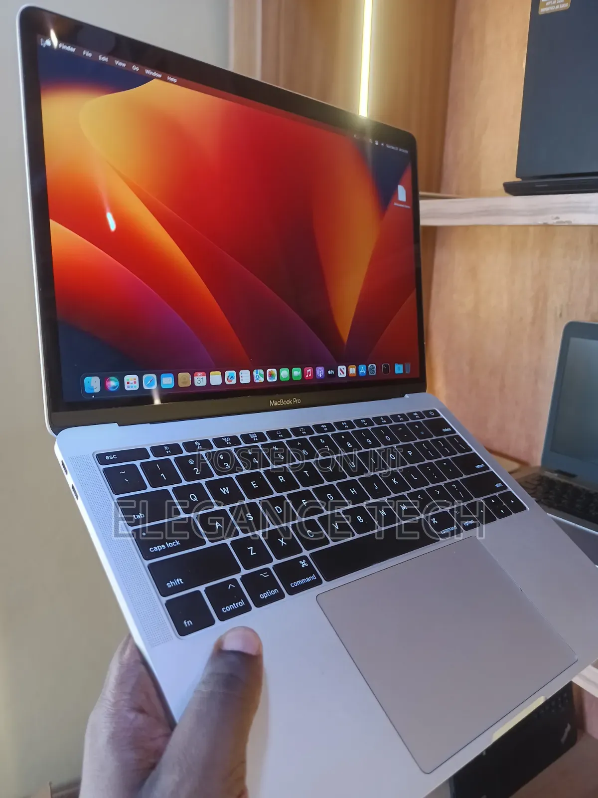 Laptop Apple MacBook Pro 2017 16GB Intel Core i5 SSD 256GB