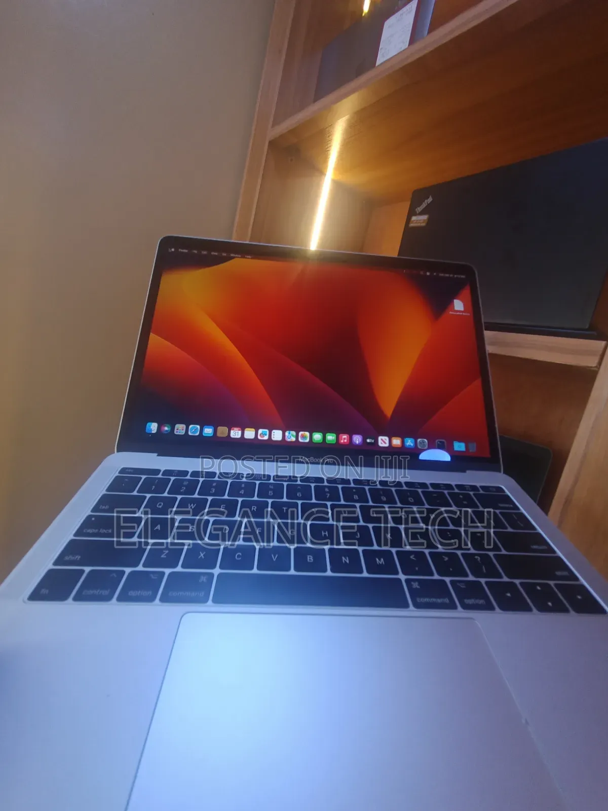 Laptop Apple MacBook Pro 2017 16GB Intel Core i5 SSD 256GB