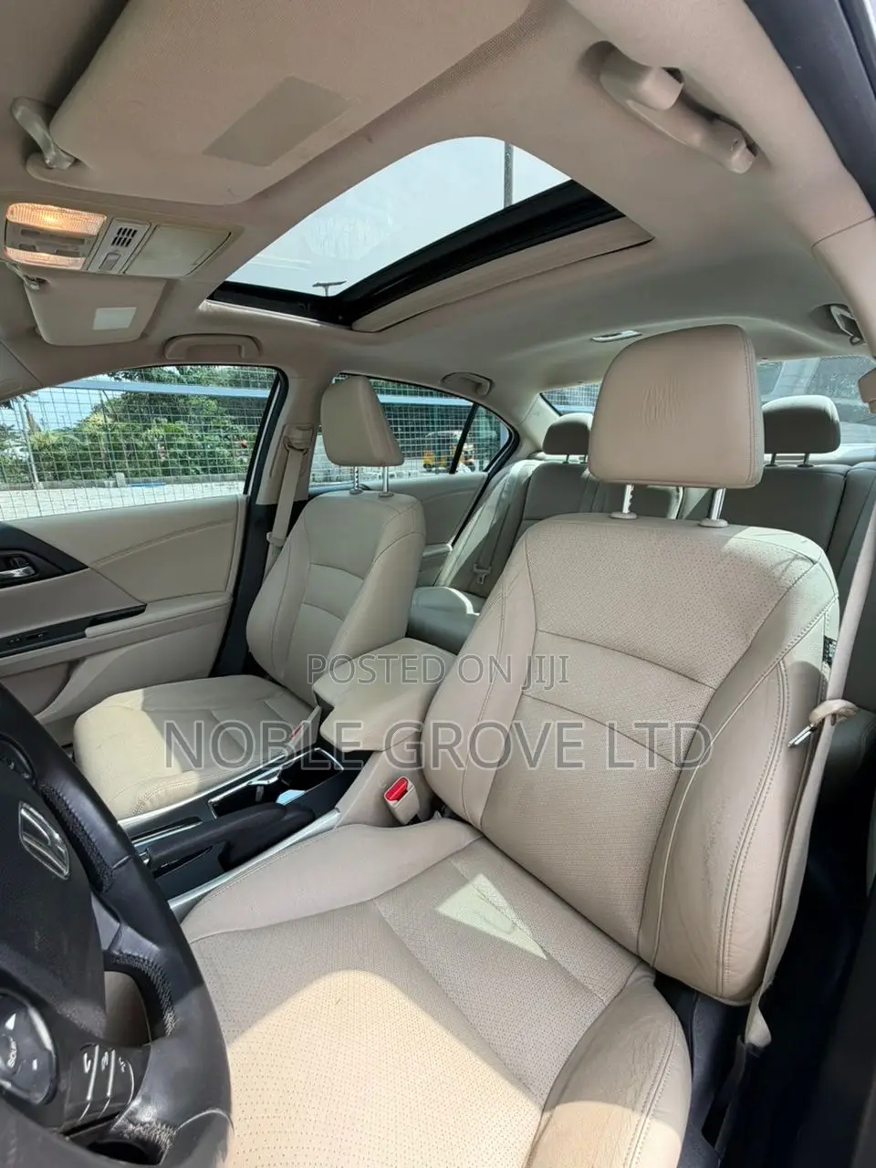 Honda Accord EX-L V-6 4dr Sedan w/Navigation (3.5L 6cyl 6A) 2014 White
