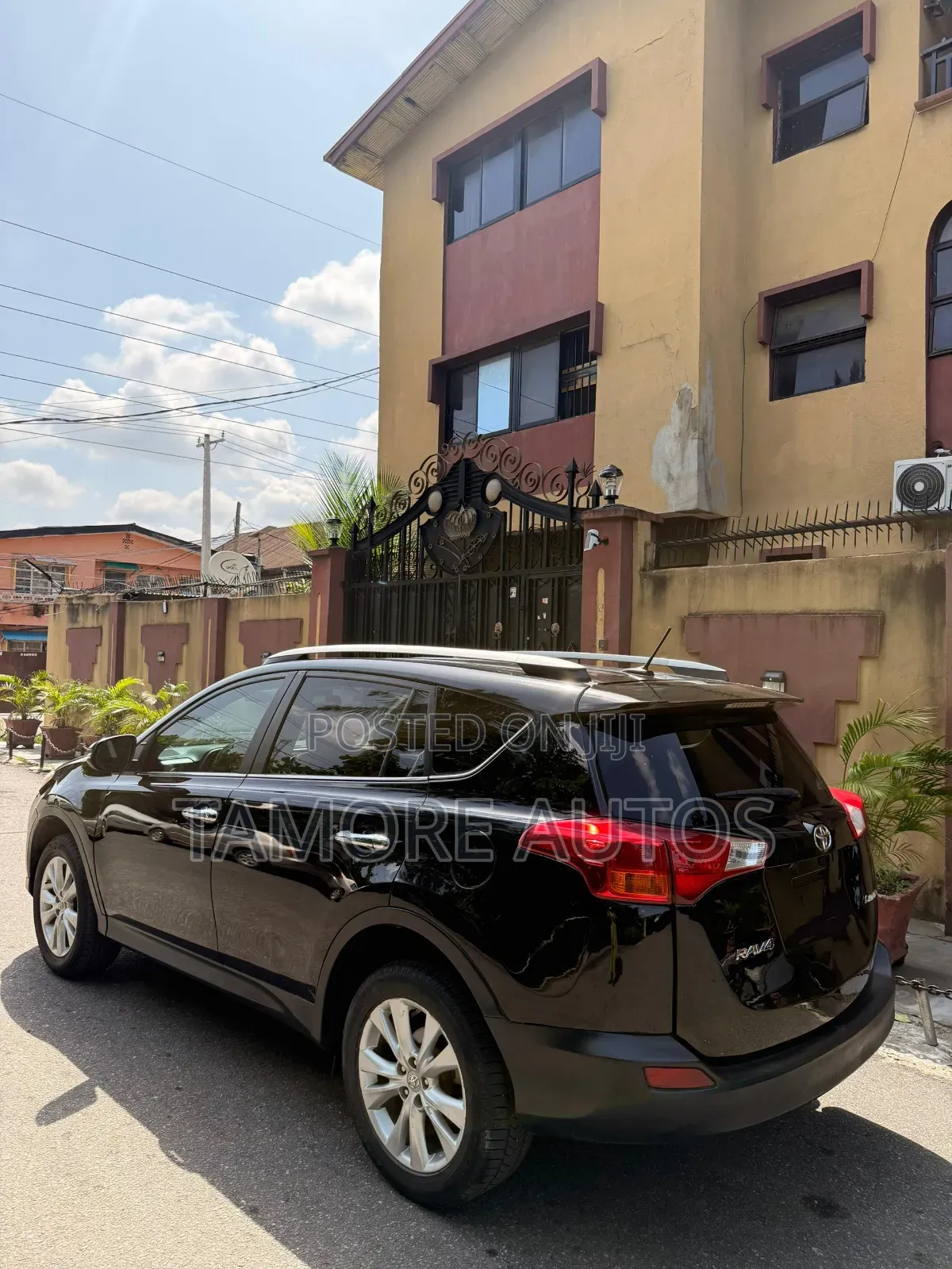 Toyota RAV4 Limited 4dr SUV (2.5L 4cyl 6A) 2014 Black