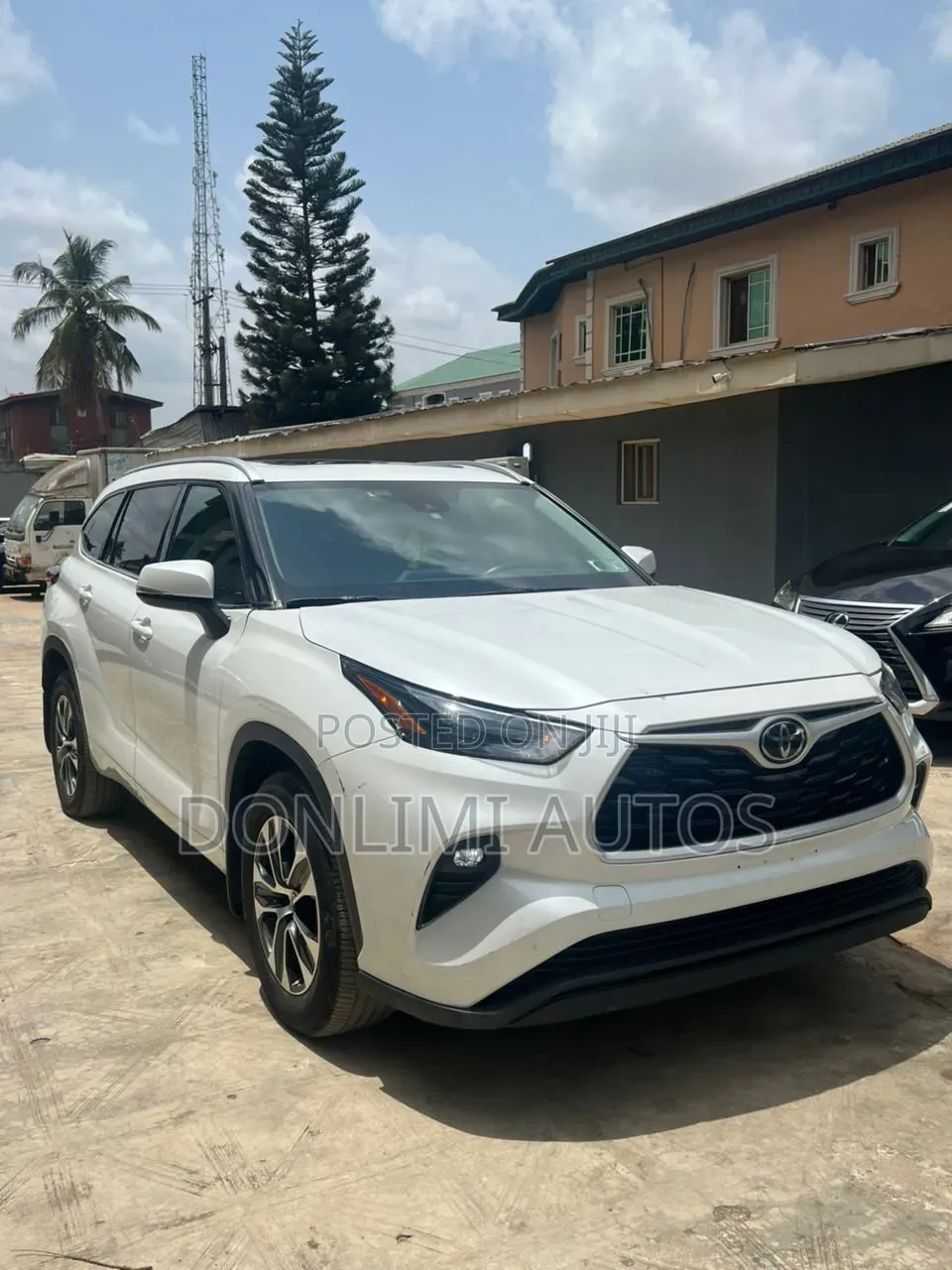 Toyota Highlander XLE 2022 White