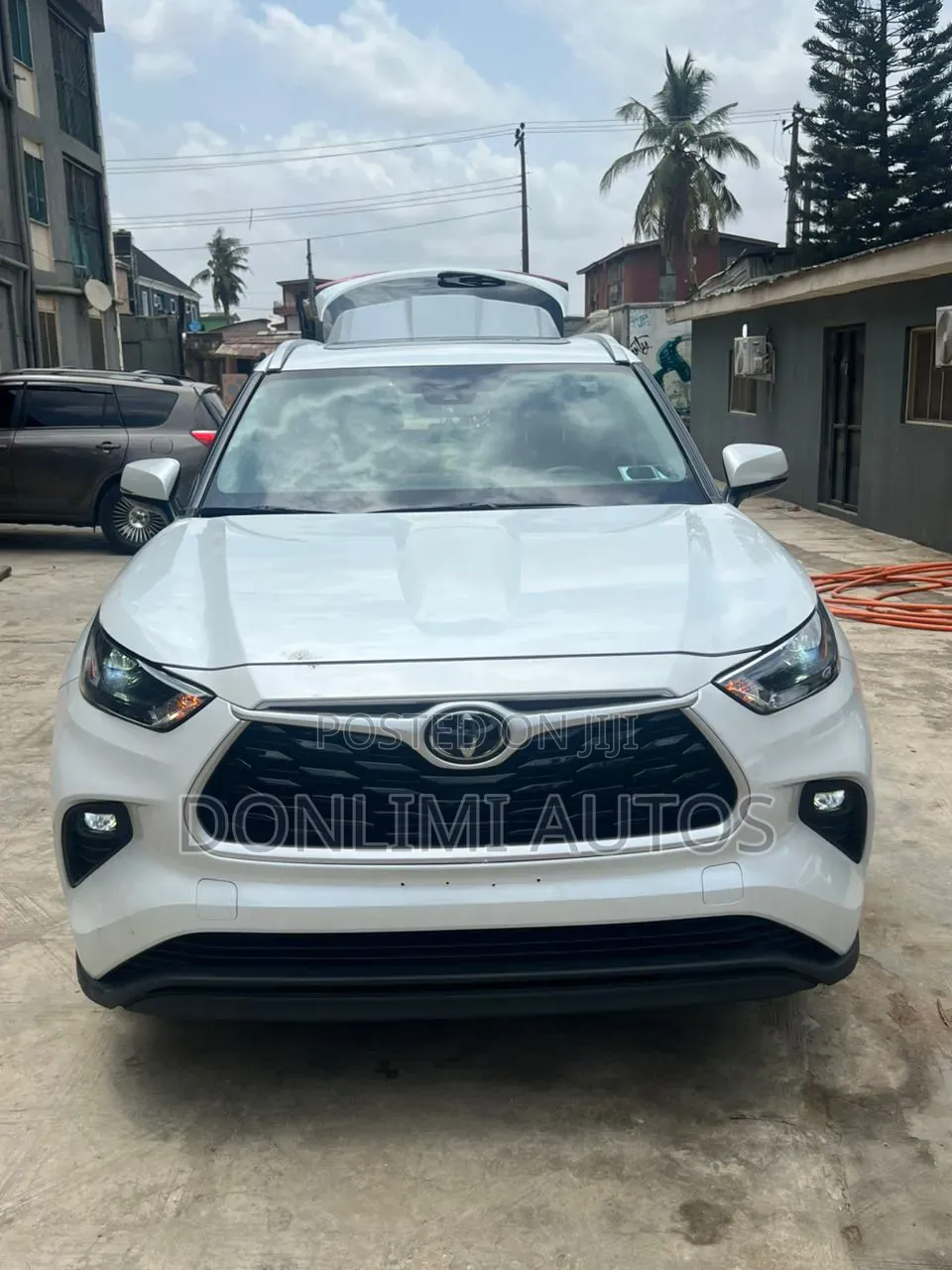 Toyota Highlander XLE 2022 White