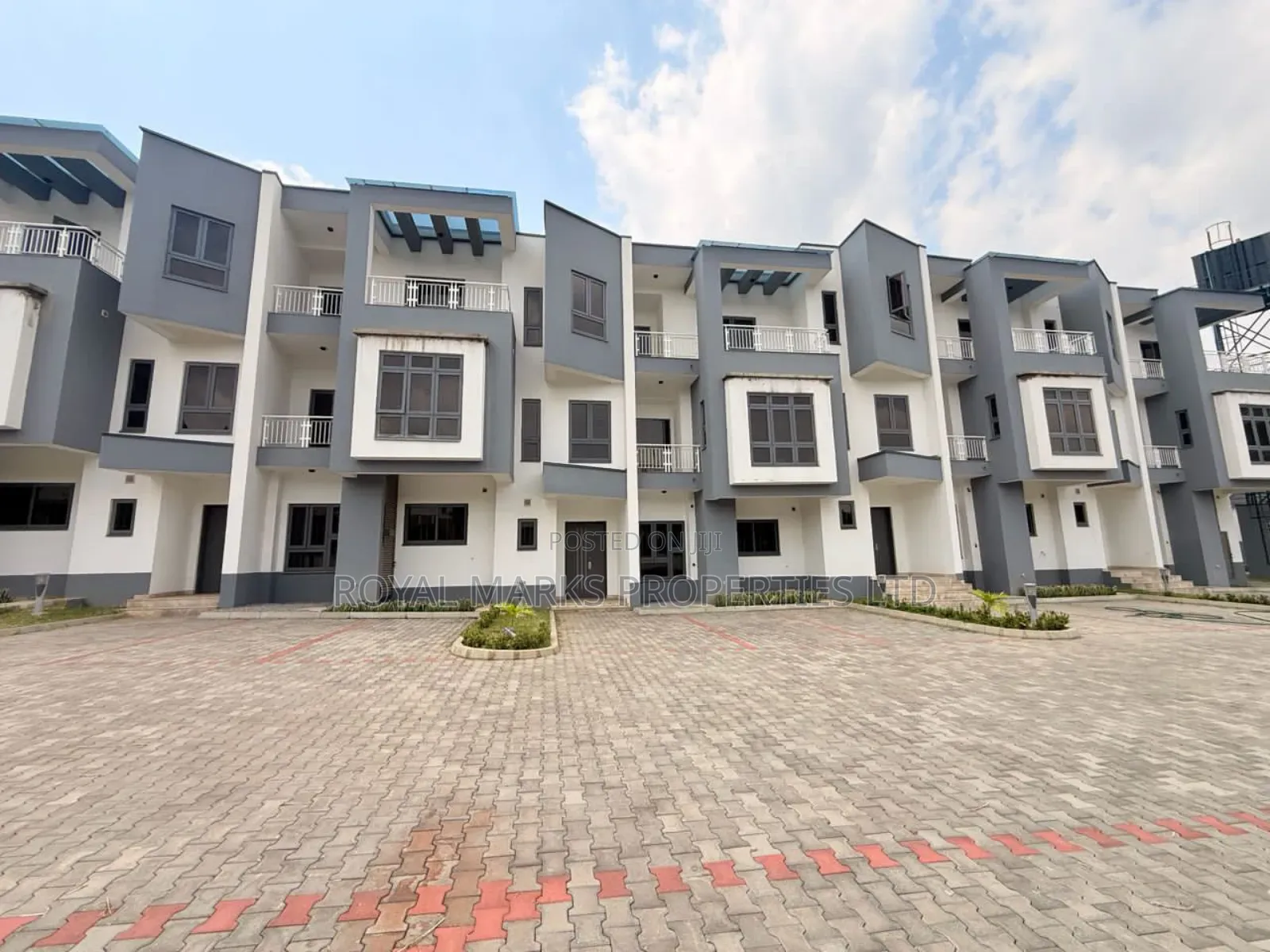 4bdrm House in Wuse 2 for sale