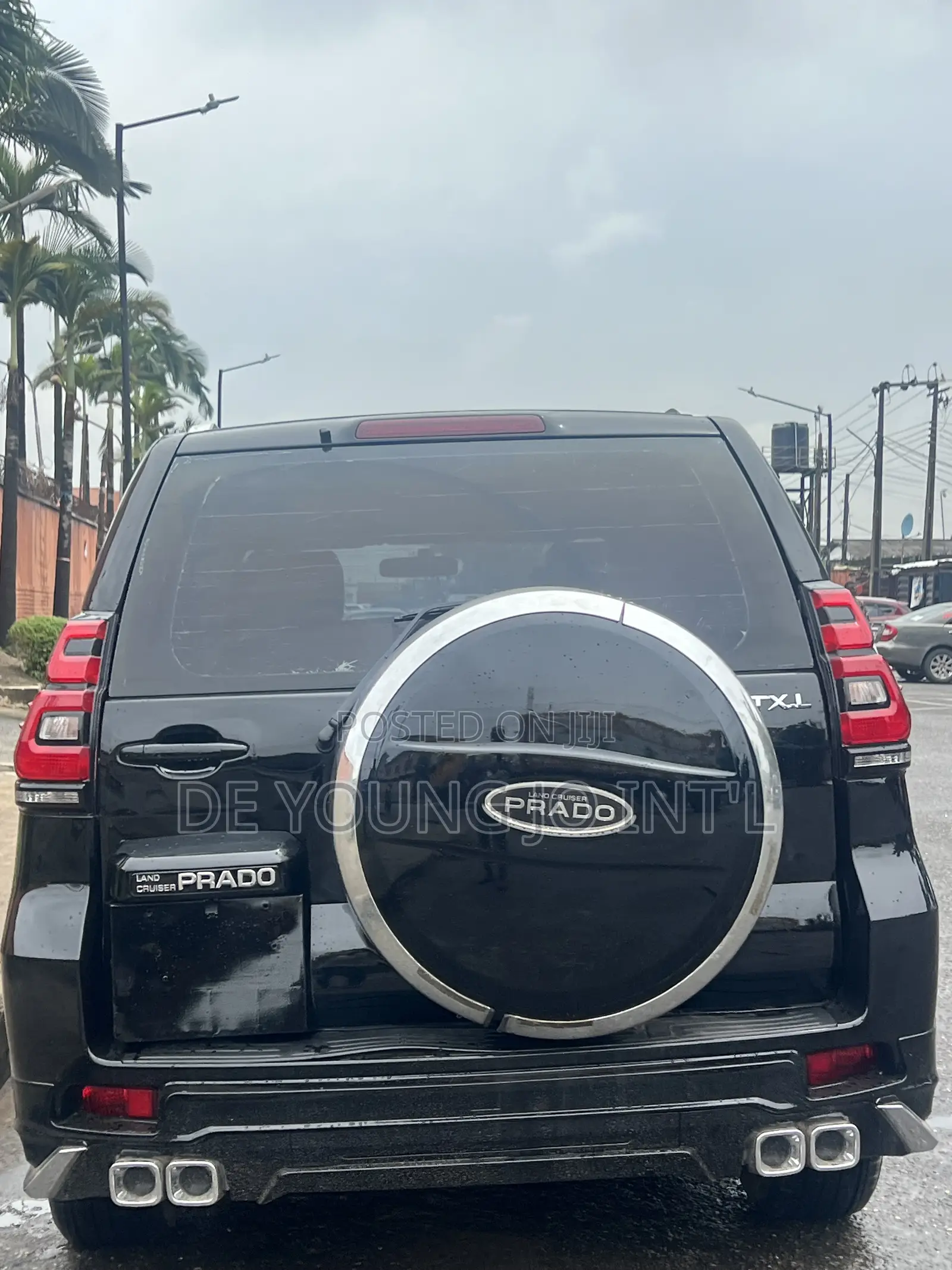 Toyota Land Cruiser Prado 2023 Black