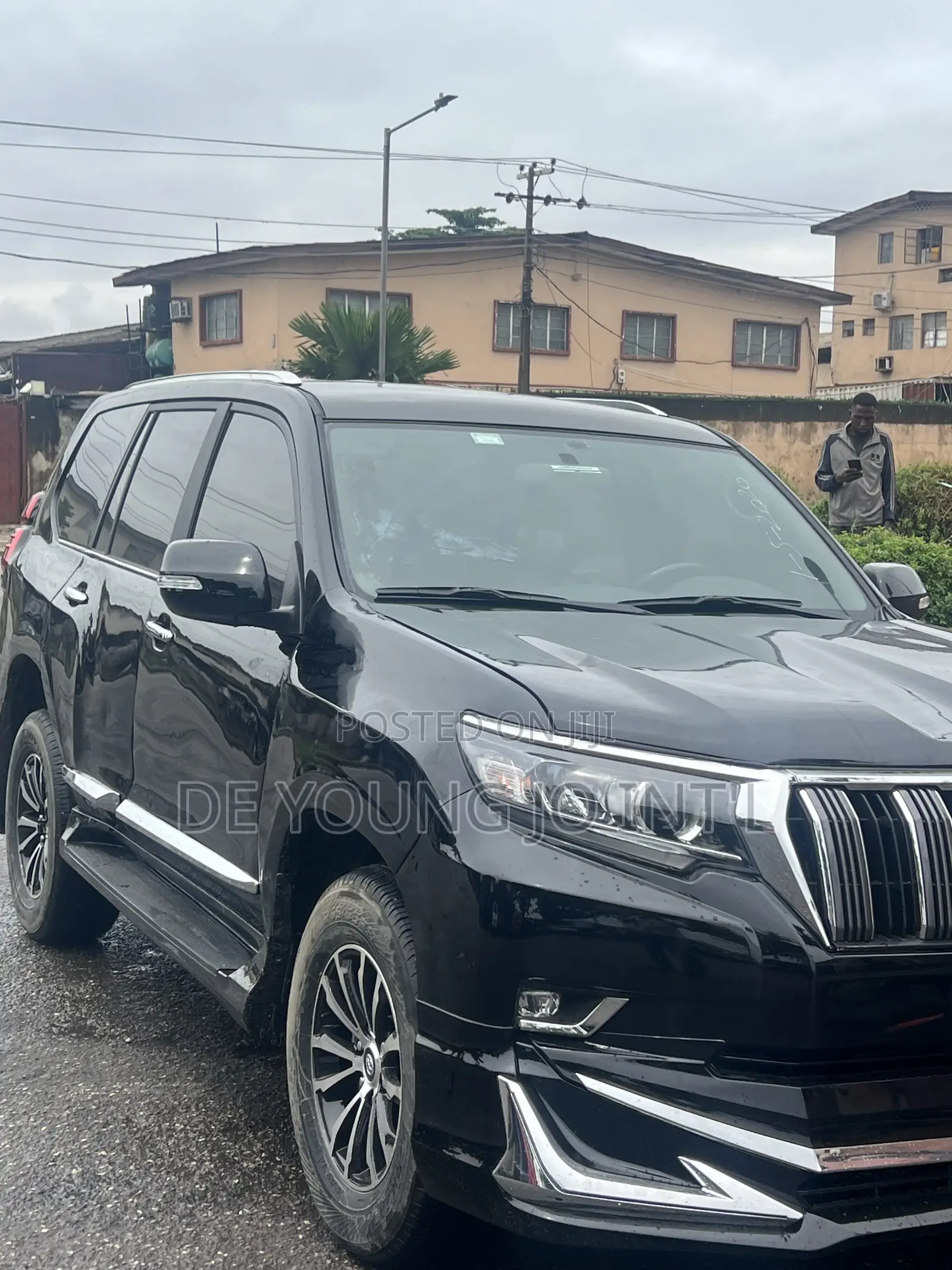 Toyota Land Cruiser Prado 2023 Black