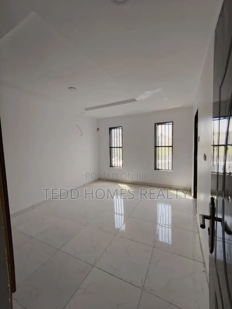 3bdrm Apartment in Ikate for rent