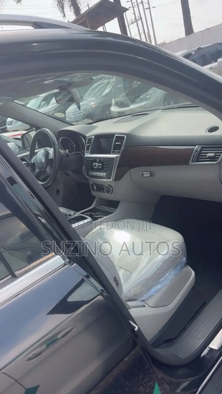 Mercedes-Benz M Class ML 350 4Matic 2013 Black