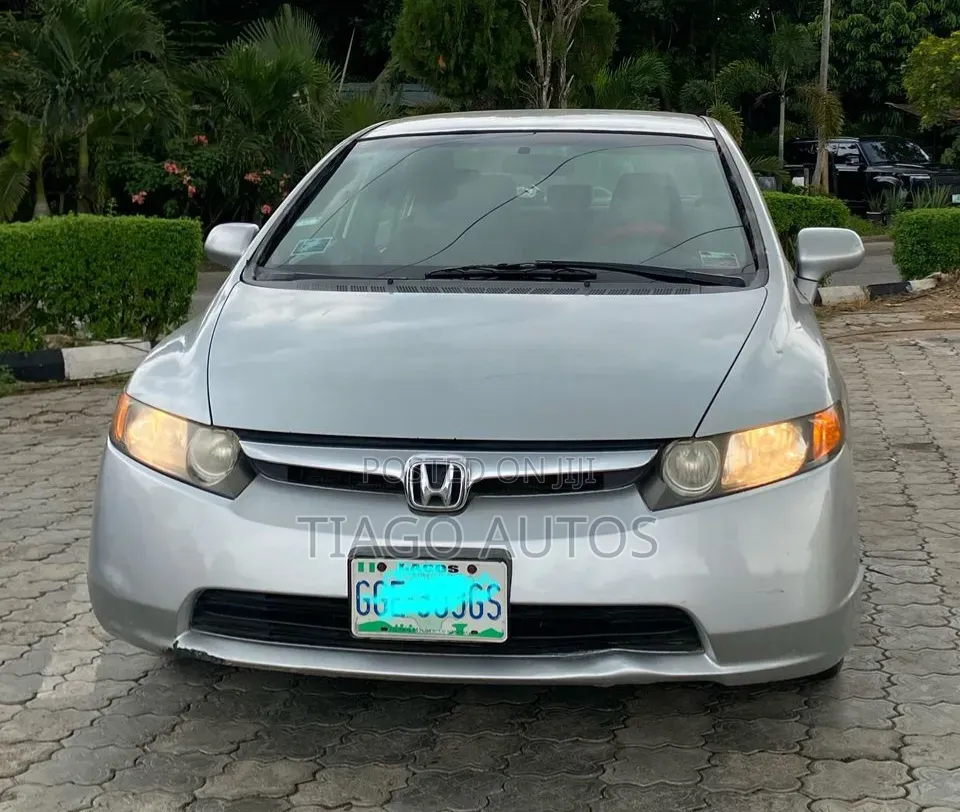 Honda Civic 2006 Silver