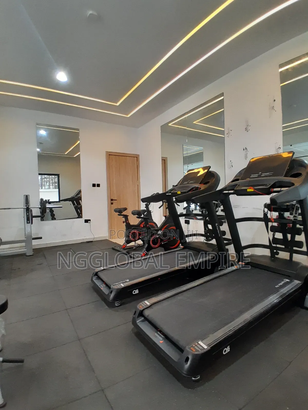 2bdrm Apartment in Lekki Phase 1 for sale