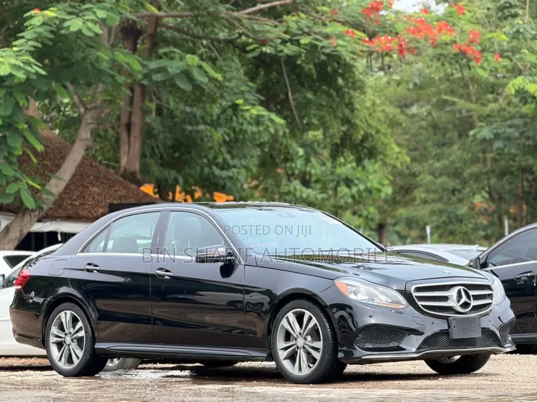 Mercedes-Benz E350 Base 4Matic Sedan AWD (3.5L 6cyl 7A) 2015 Black